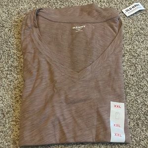 V-neck Tee